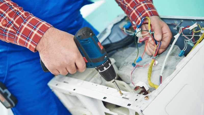 Yenimahalle Toshiba Toshiba çamaşır makinesi kart tamiri – Su almama arızası orijinal parça ile giderildi. - Teknik servis örneği